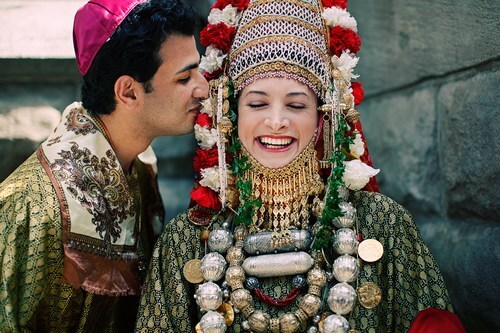 Yemenite Jews traditional weddings costumes